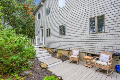 80 4th Street Wellfleet MA 02667