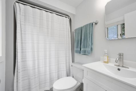 80 4th Street Wellfleet MA 02667