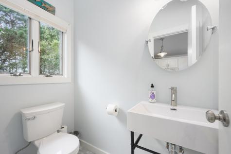 80 4th Street Wellfleet MA 02667