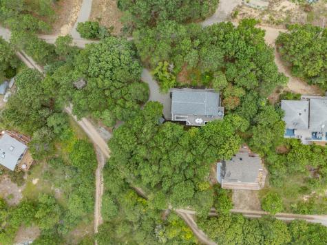 80 4th Street Wellfleet MA 02667