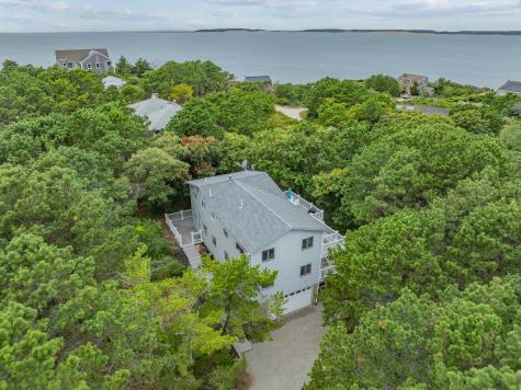 80 4th Street Wellfleet MA 02667