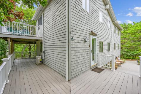 80 4th Street Wellfleet MA 02667