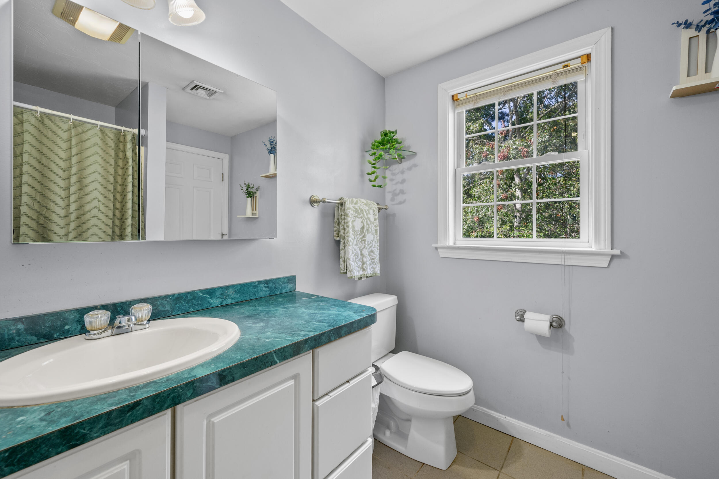 16 Balfour Lane Mashpee MA 02649