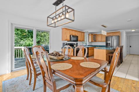 16 Balfour Lane Mashpee MA 02649