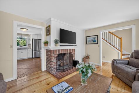 10 S Bray Farm Road Yarmouth Port MA 02675