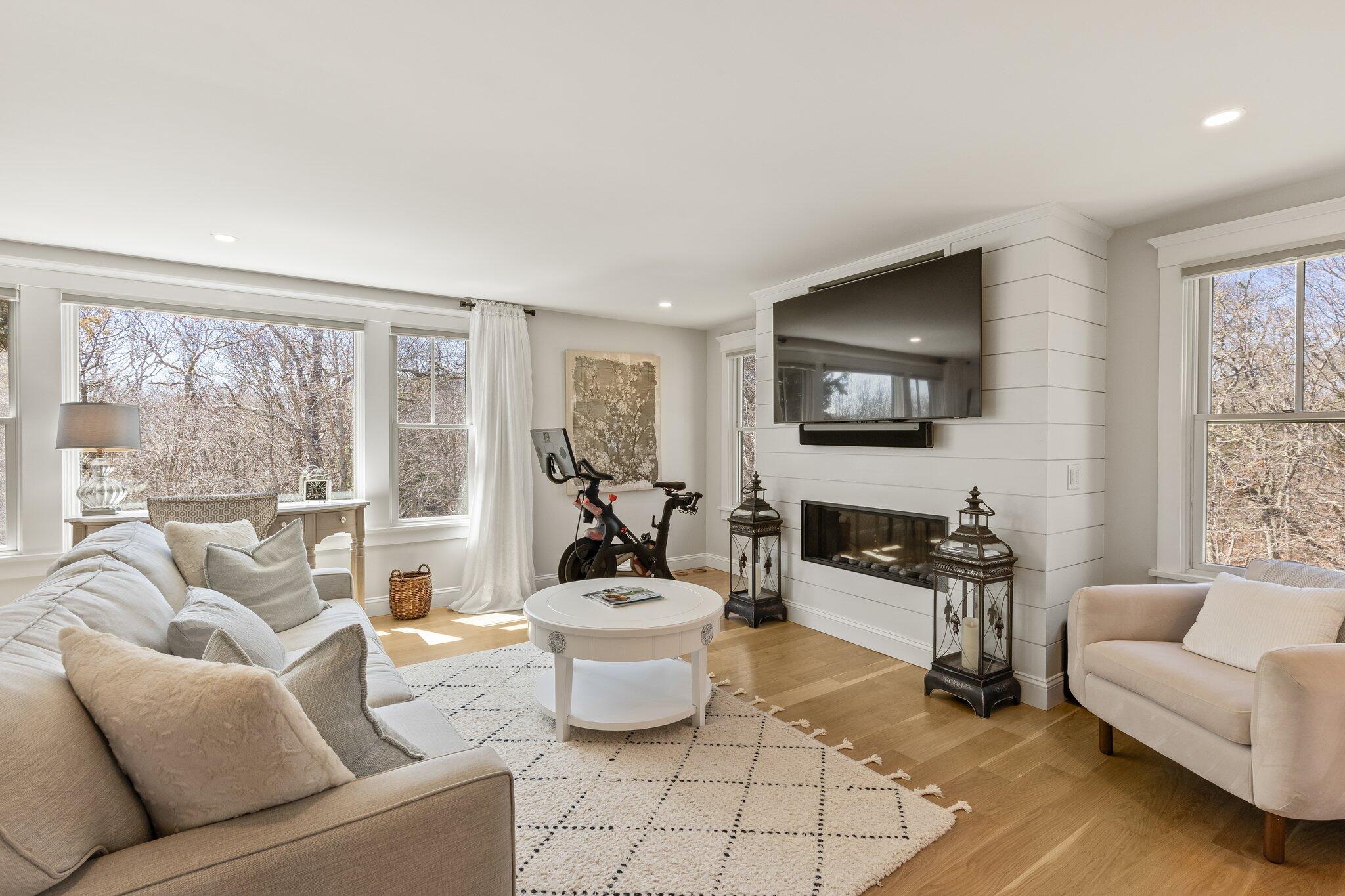 87 Oyster Pond Road Falmouth MA 02540