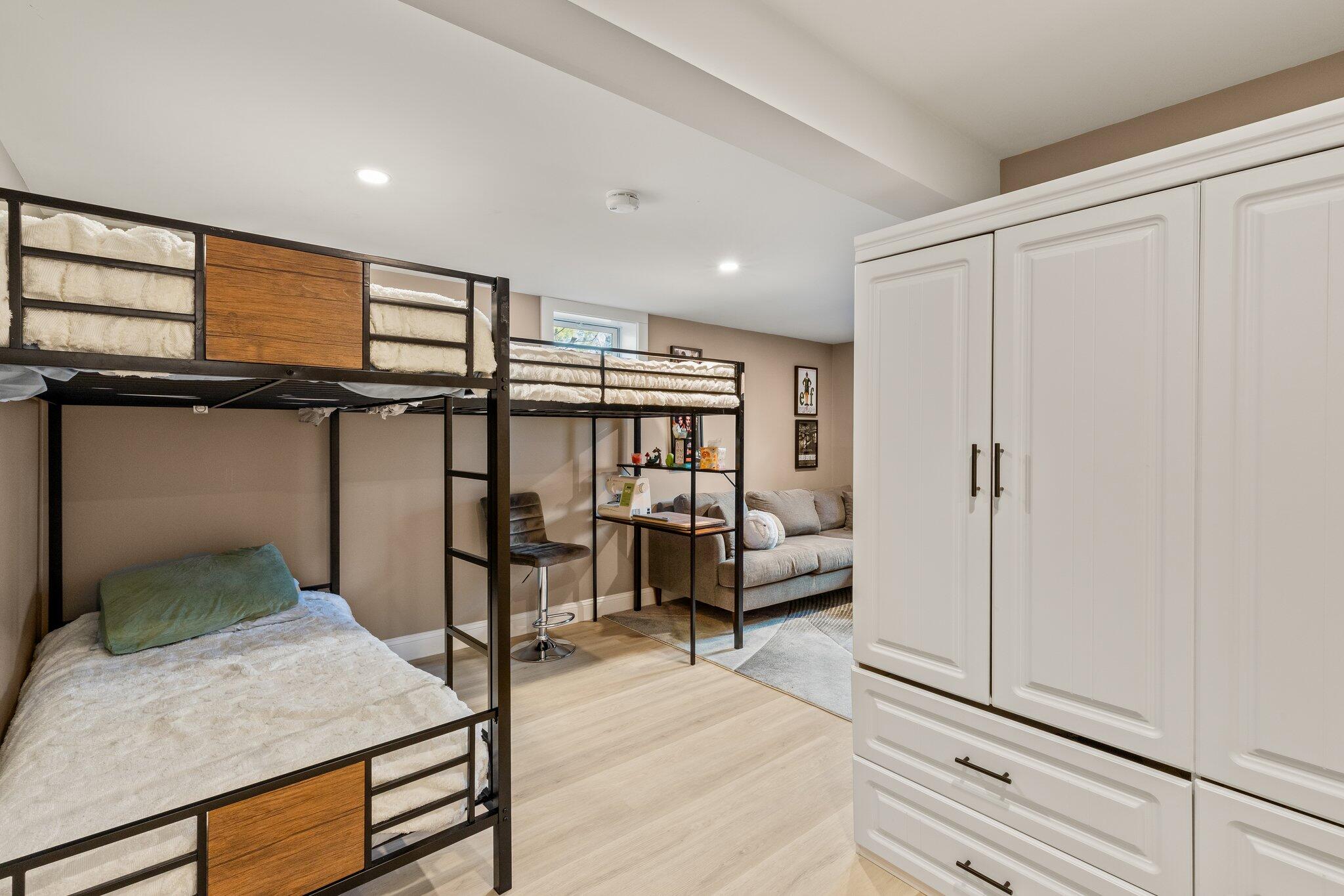 87 Oyster Pond Road Falmouth MA 02540