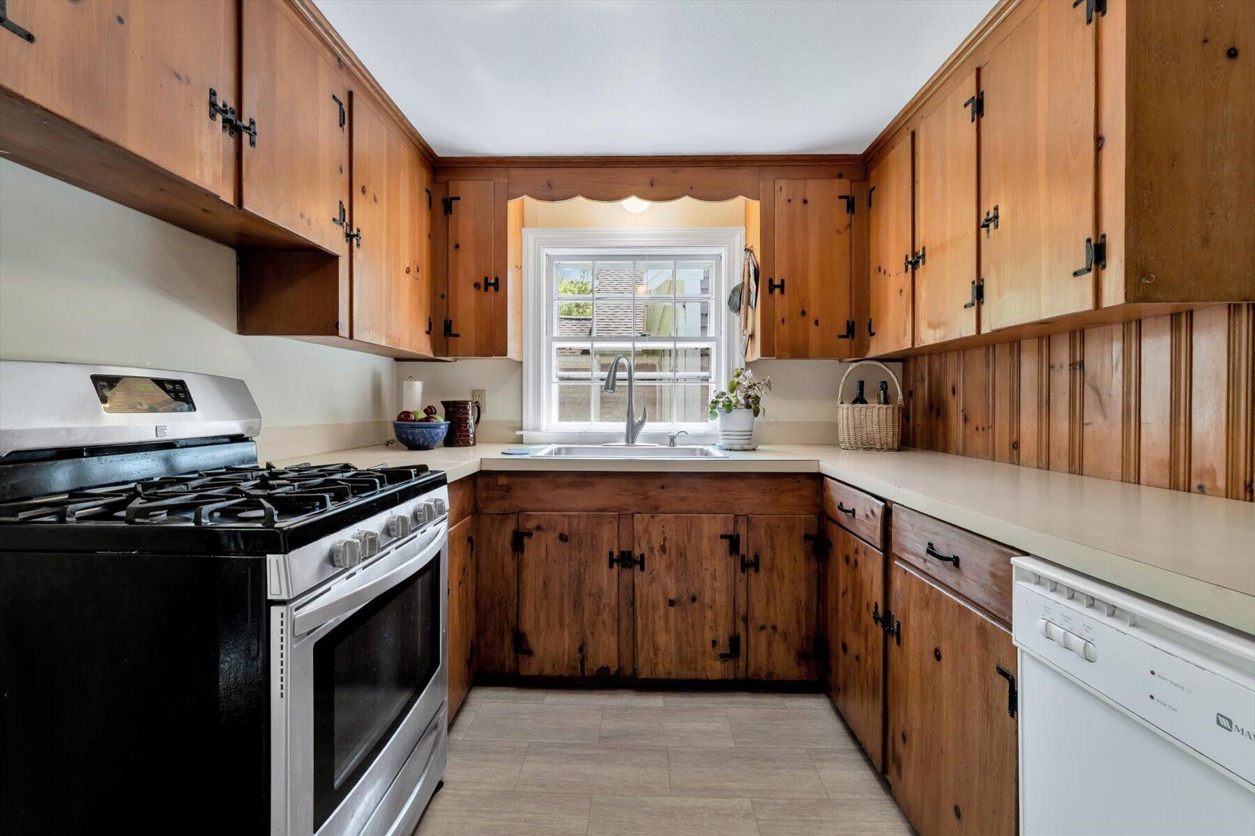 988 Crowells Bog Road Brewster MA 02631