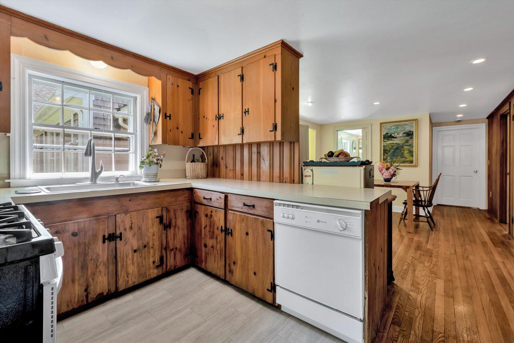 988 Crowells Bog Road Brewster MA 02631