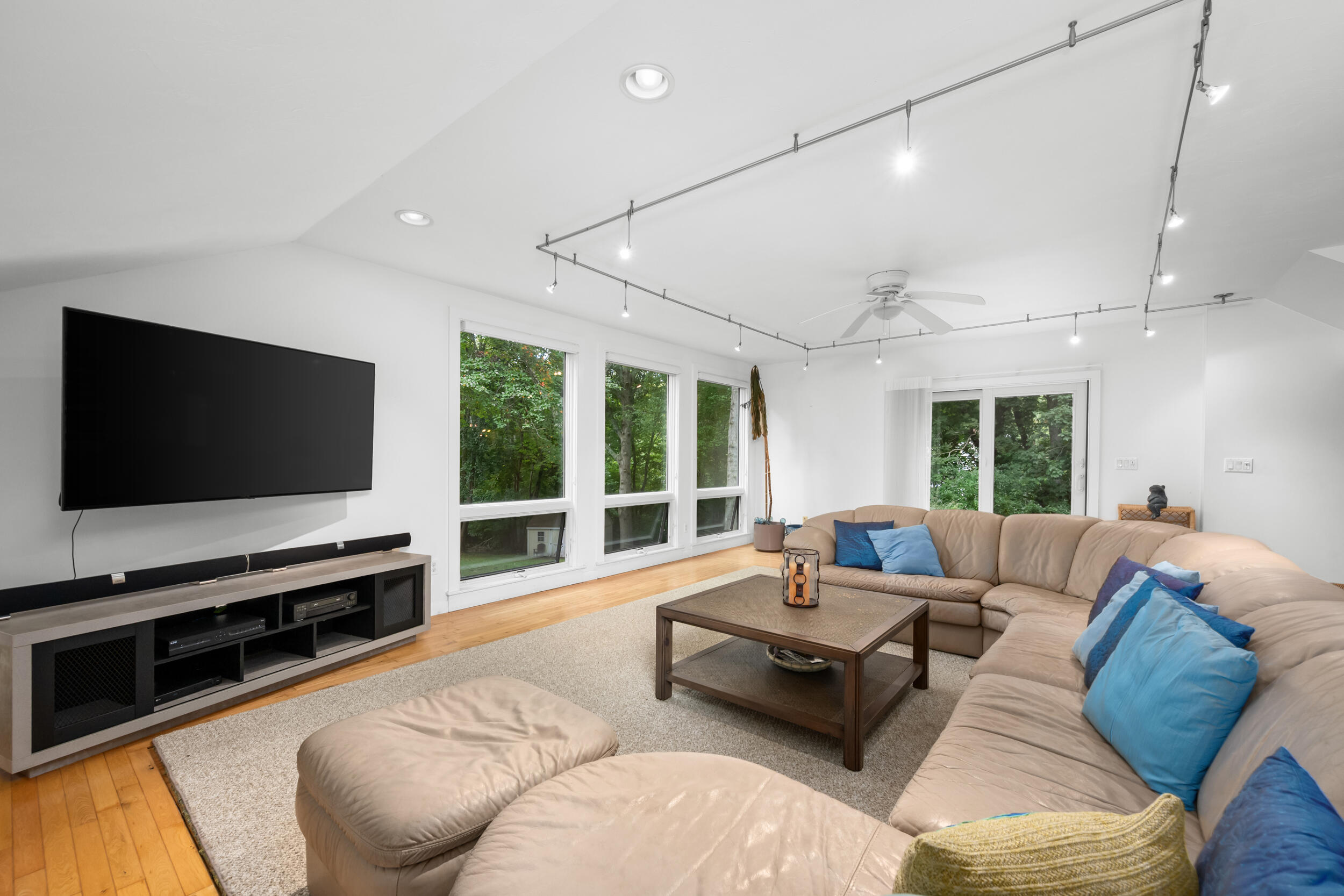 7 Dale Terrace Sandwich MA 02563