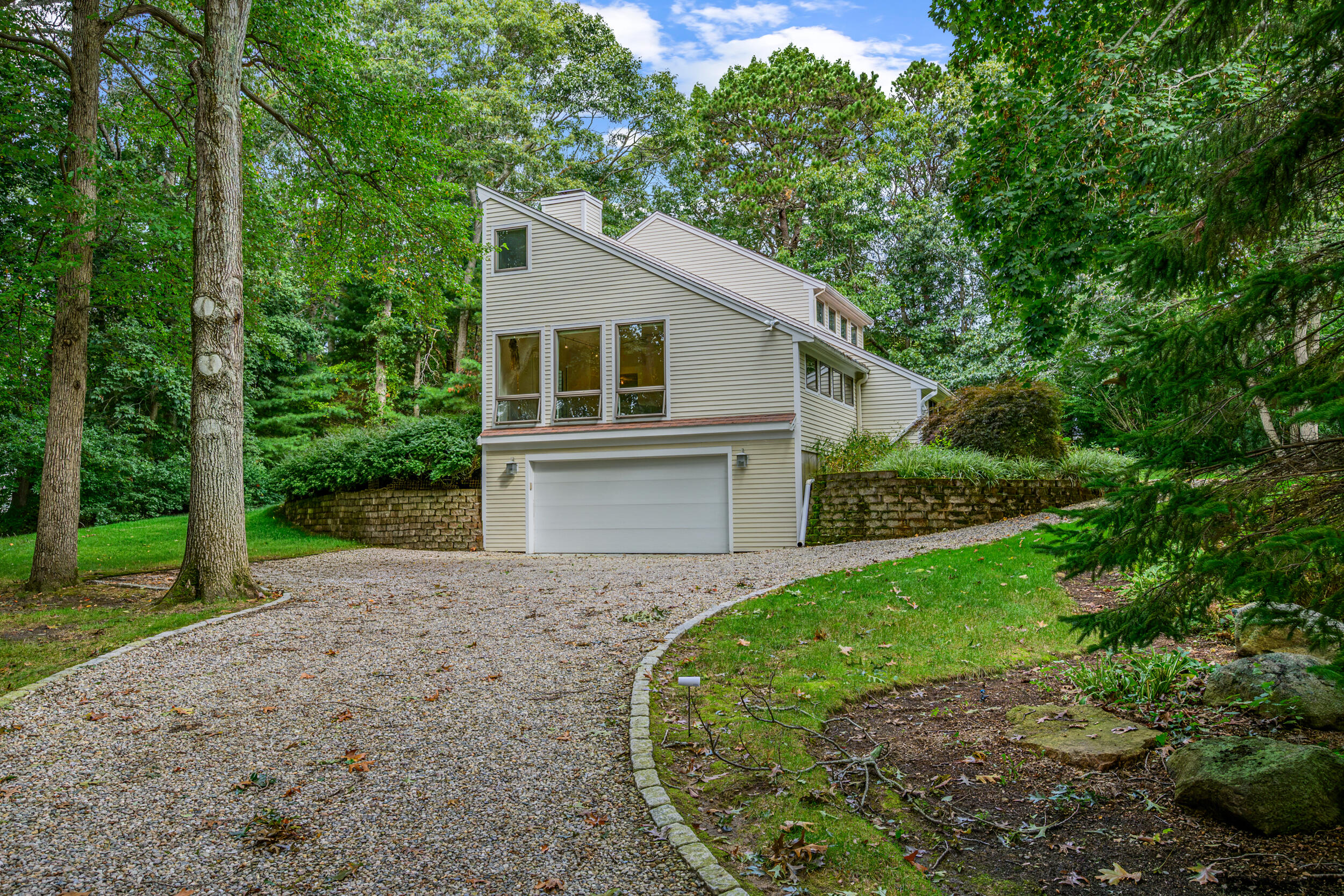 7 Dale Terrace Sandwich MA 02563