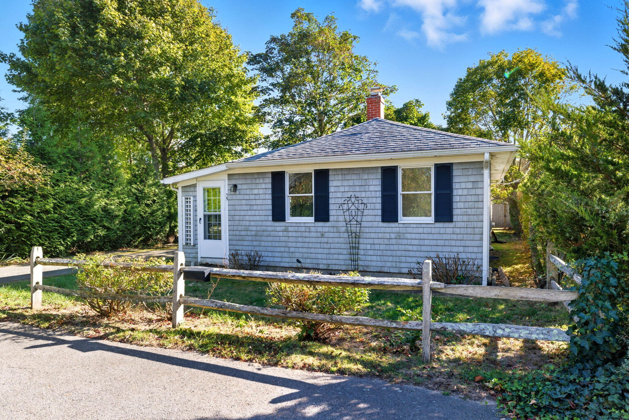 35 Pleasant View Avenue Falmouth MA 02540