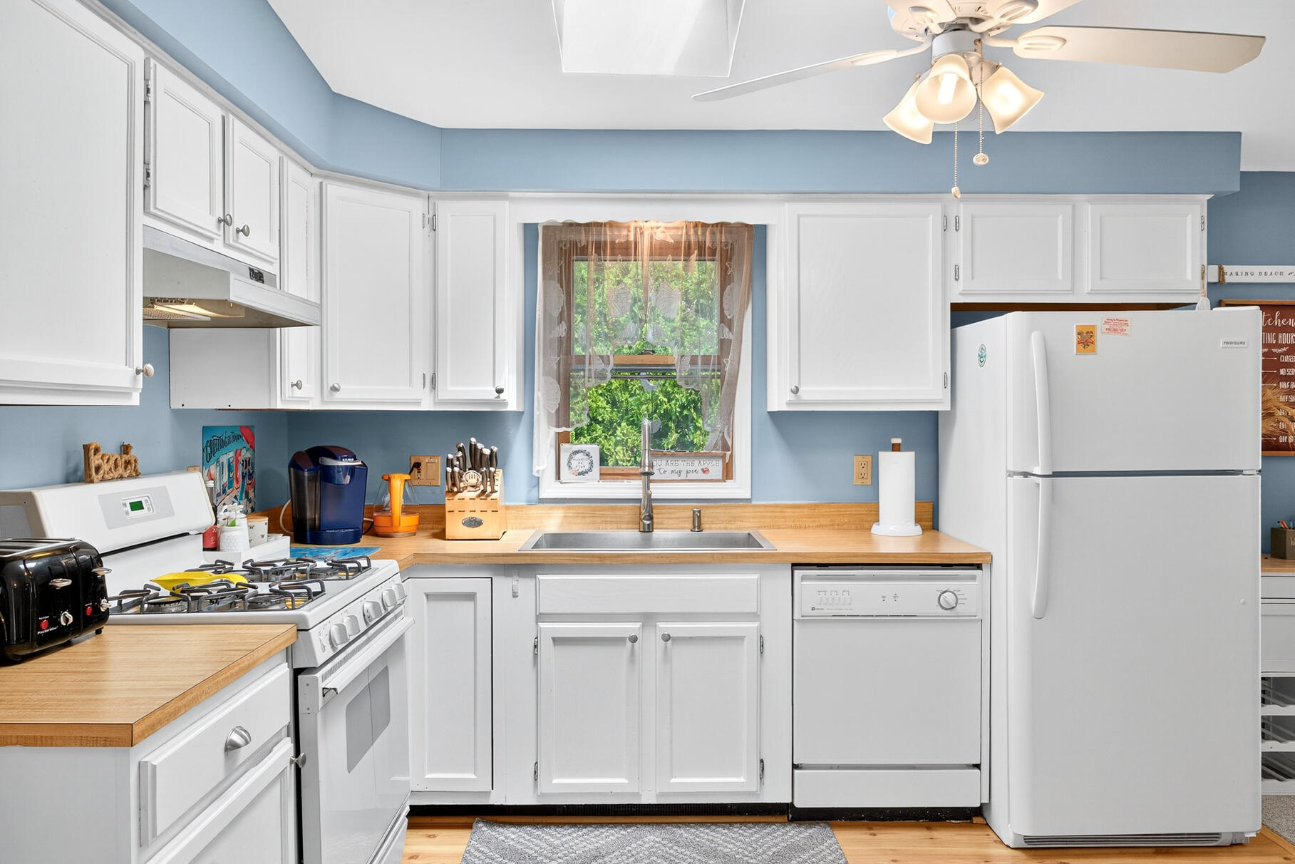 4 Coffey Lane Dennis MA 02639