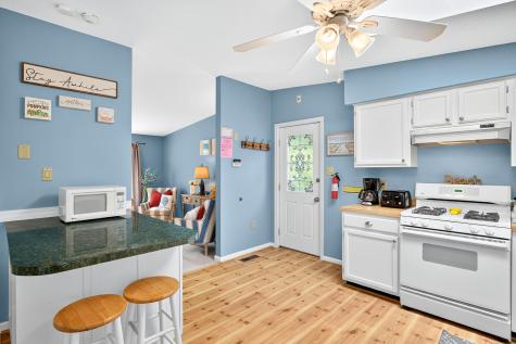 4 Coffey Lane Dennis MA 02639