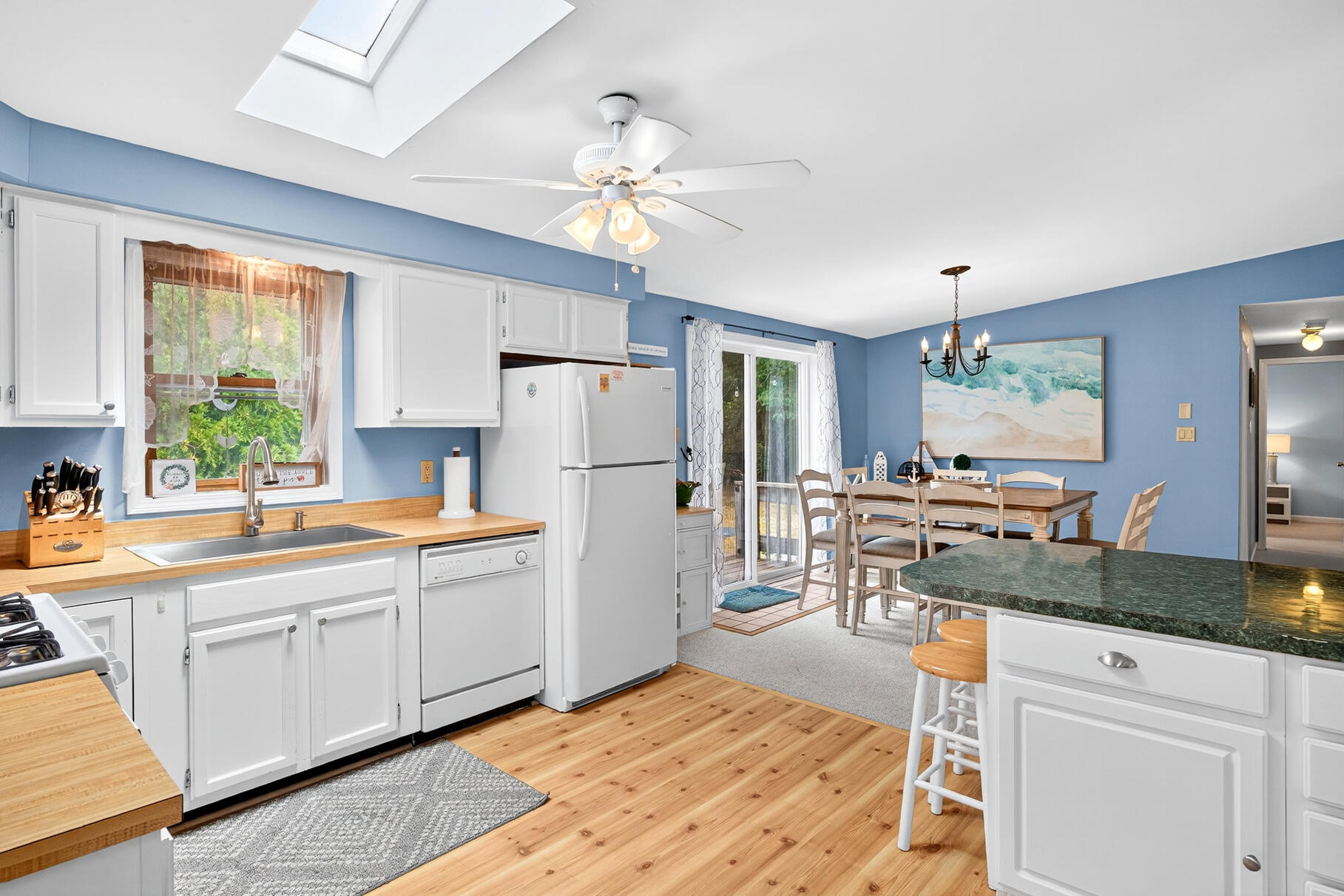 4 Coffey Lane Dennis MA 02639