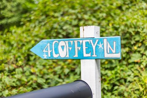 4 Coffey Lane Dennis MA 02639