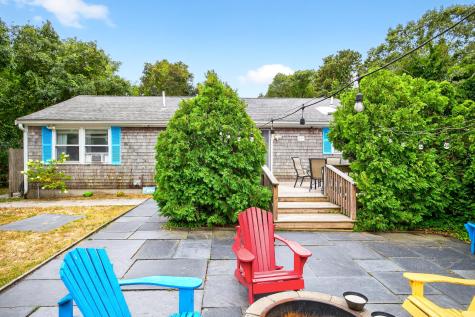 4 Coffey Lane Dennis MA 02639