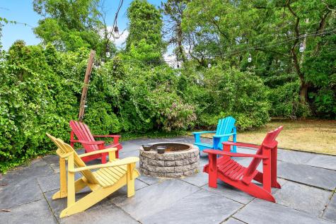 4 Coffey Lane Dennis MA 02639