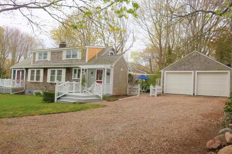 25 Ryder Lane Cummaquid MA 02637