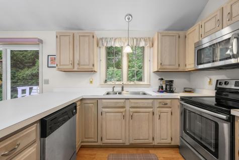 43 Statice Lane Barnstable MA 02601