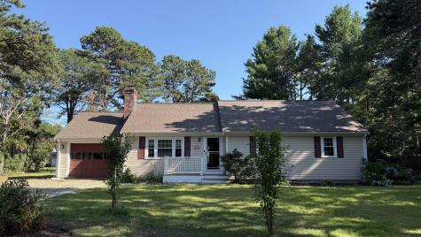 23 Prudence Lane Cotuit MA 02635