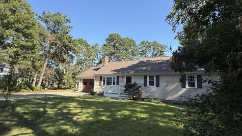 23 Prudence Lane Cotuit MA 02635