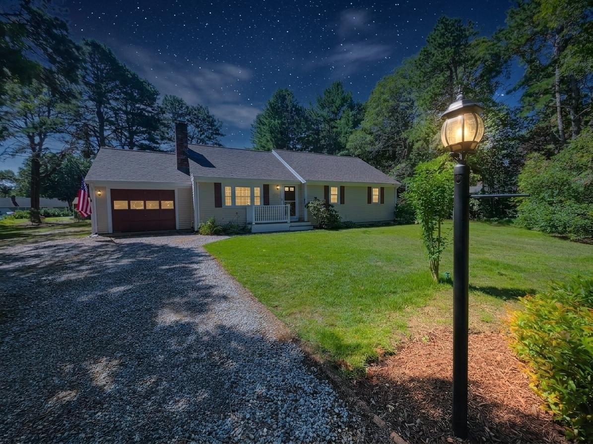23 Prudence Lane Cotuit MA 02635