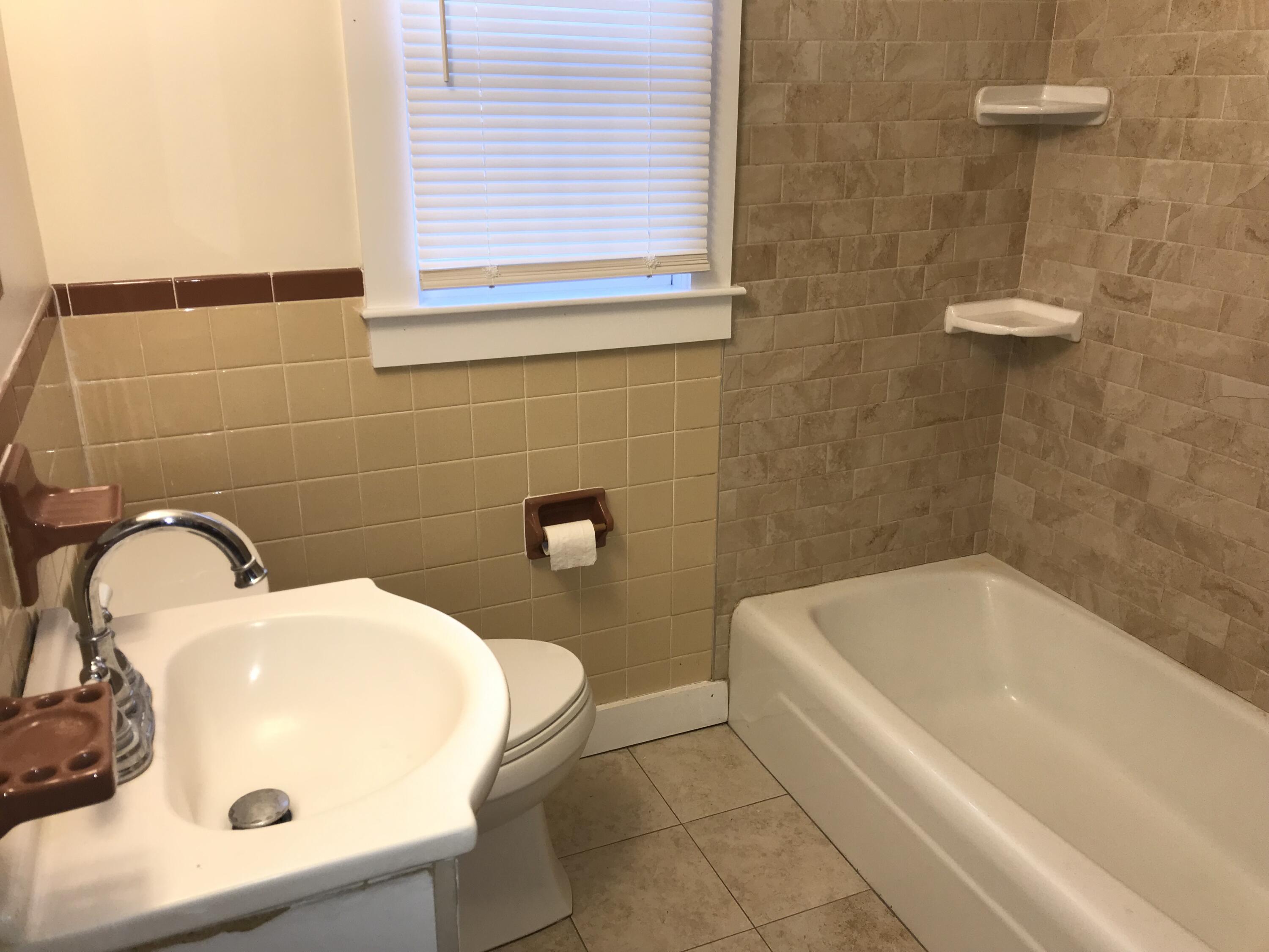 15 Mayflower Road Yarmouth MA 02673