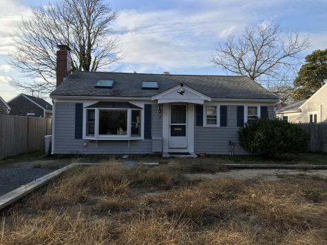 15 Mayflower Road Yarmouth MA 02673