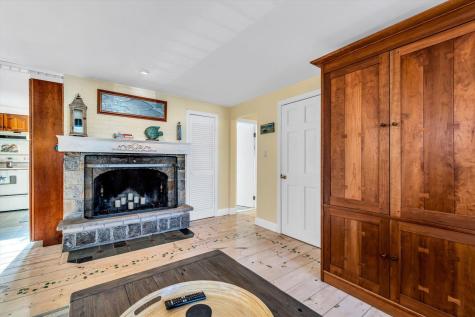 19 Pine Rock Road Falmouth MA 02536