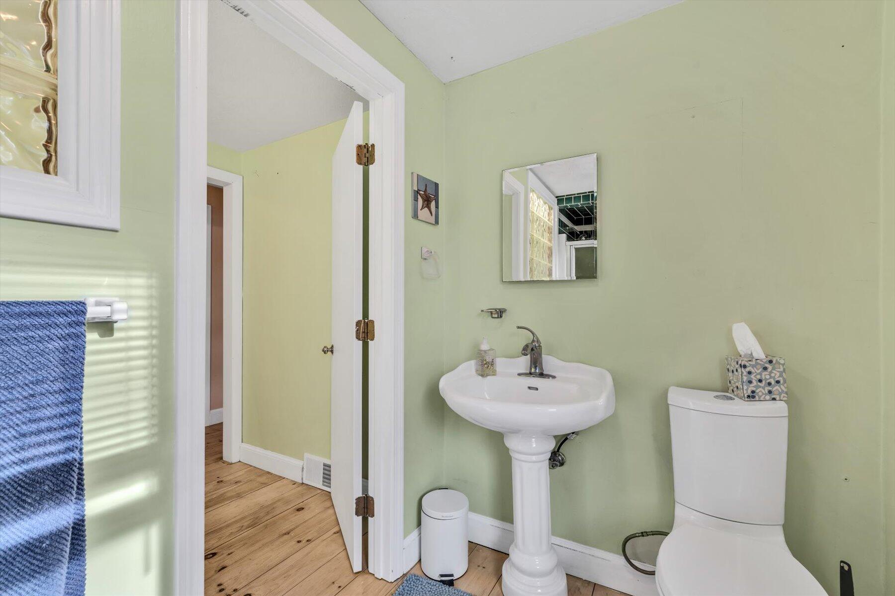 19 Pine Rock Road Falmouth MA 02536