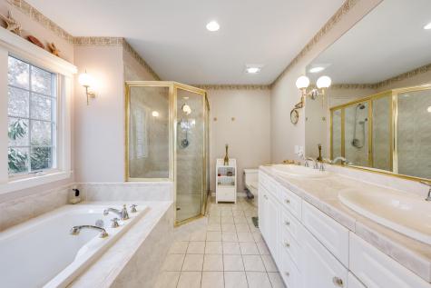 120 Berry Hollow Drive Barnstable MA 02648