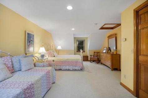 46 Oak Street Barnstable MA 02635