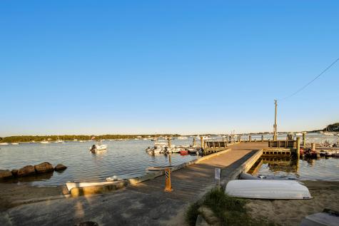 46 Oak Street Barnstable MA 02635