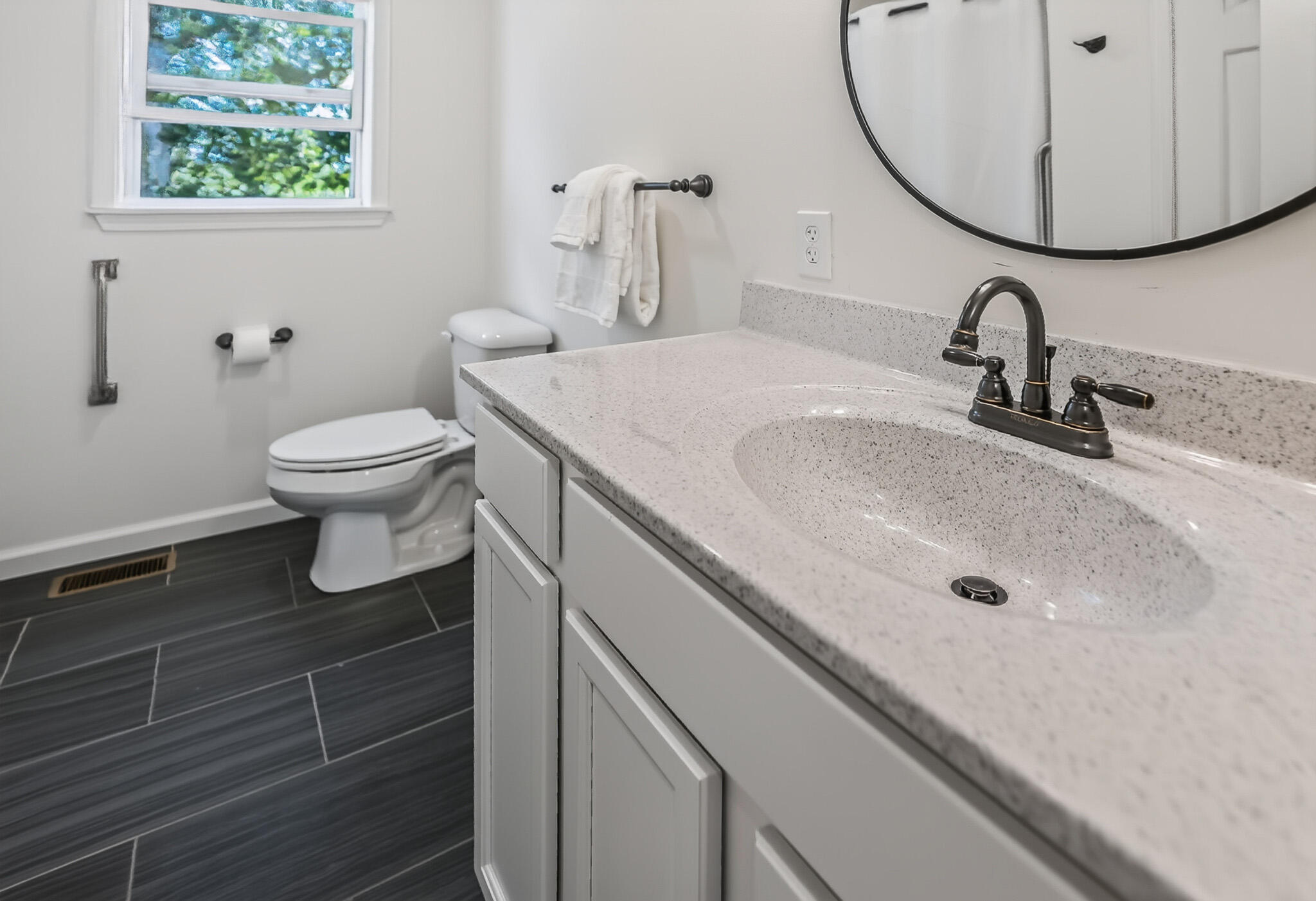 17 Woody Glen Road Harwich MA 02645