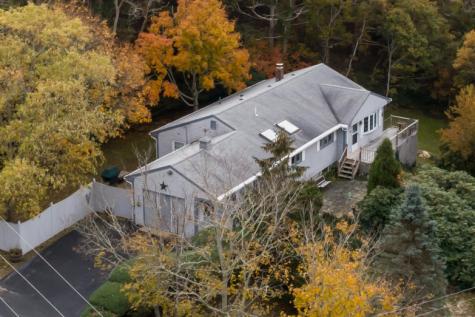 98 Old Hills Road Dennis MA 02638