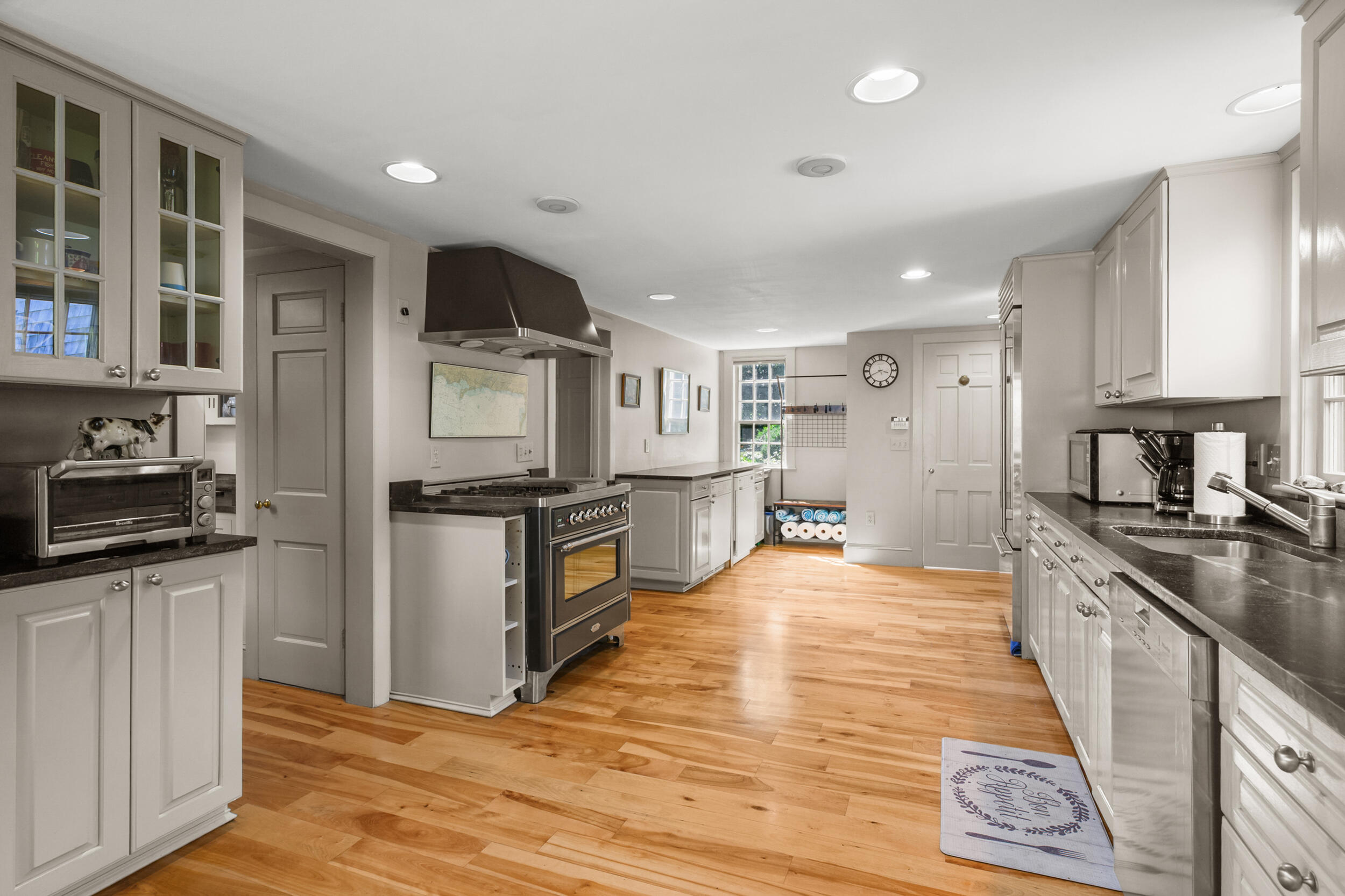 12 Mill Road Harwich Port MA 02646