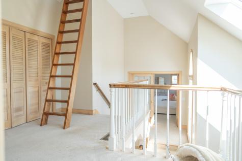 47 Stoney Pond Circle Barnstable MA 02648