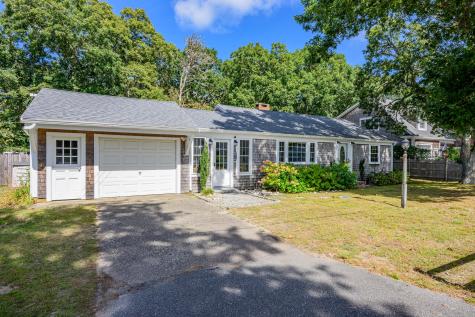 2 Beverly Lane West Harwich MA 02671