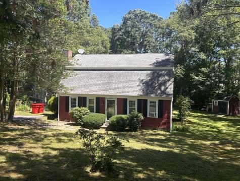 27 Oregon Road Mashpee MA 02649