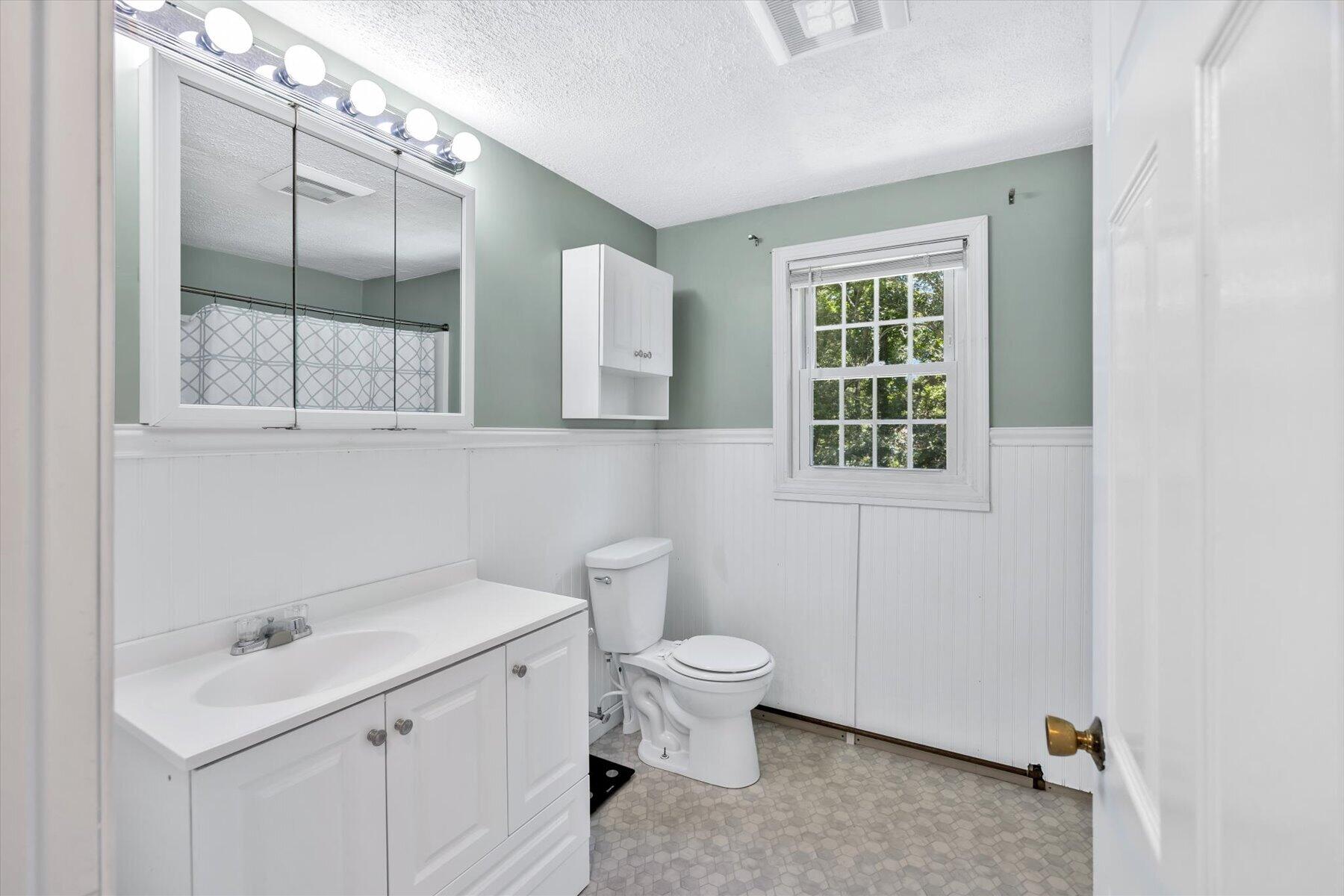 27 Oregon Road Mashpee MA 02649