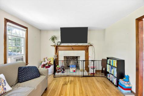 27 Oregon Road Mashpee MA 02649