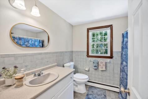 27 Oregon Road Mashpee MA 02649