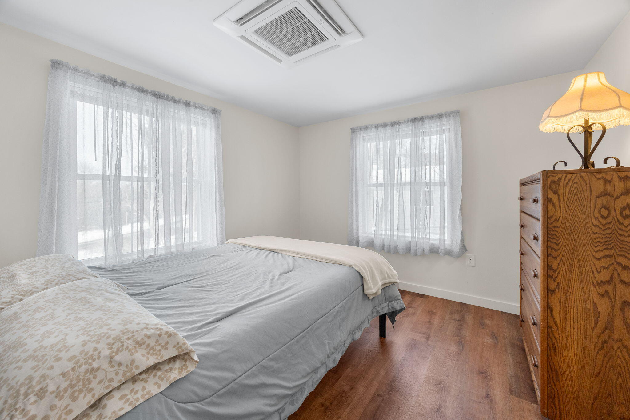 16 Town Neck Road Sandwich MA 02563