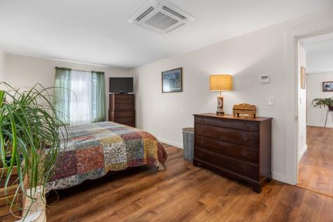 16 Town Neck Road Sandwich MA 02563