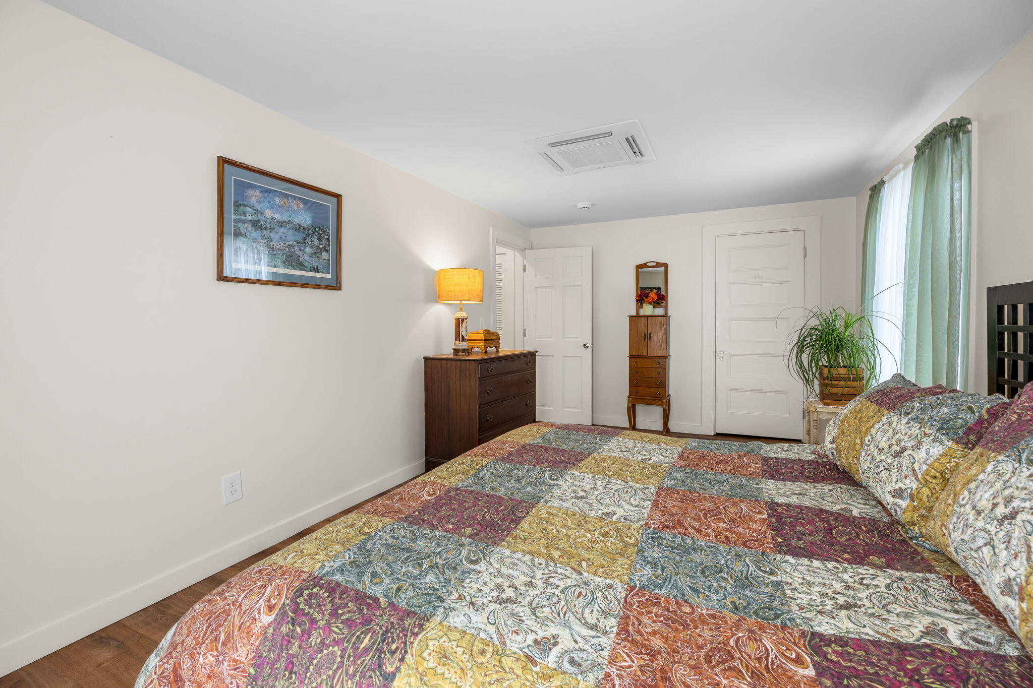 16 Town Neck Road Sandwich MA 02563