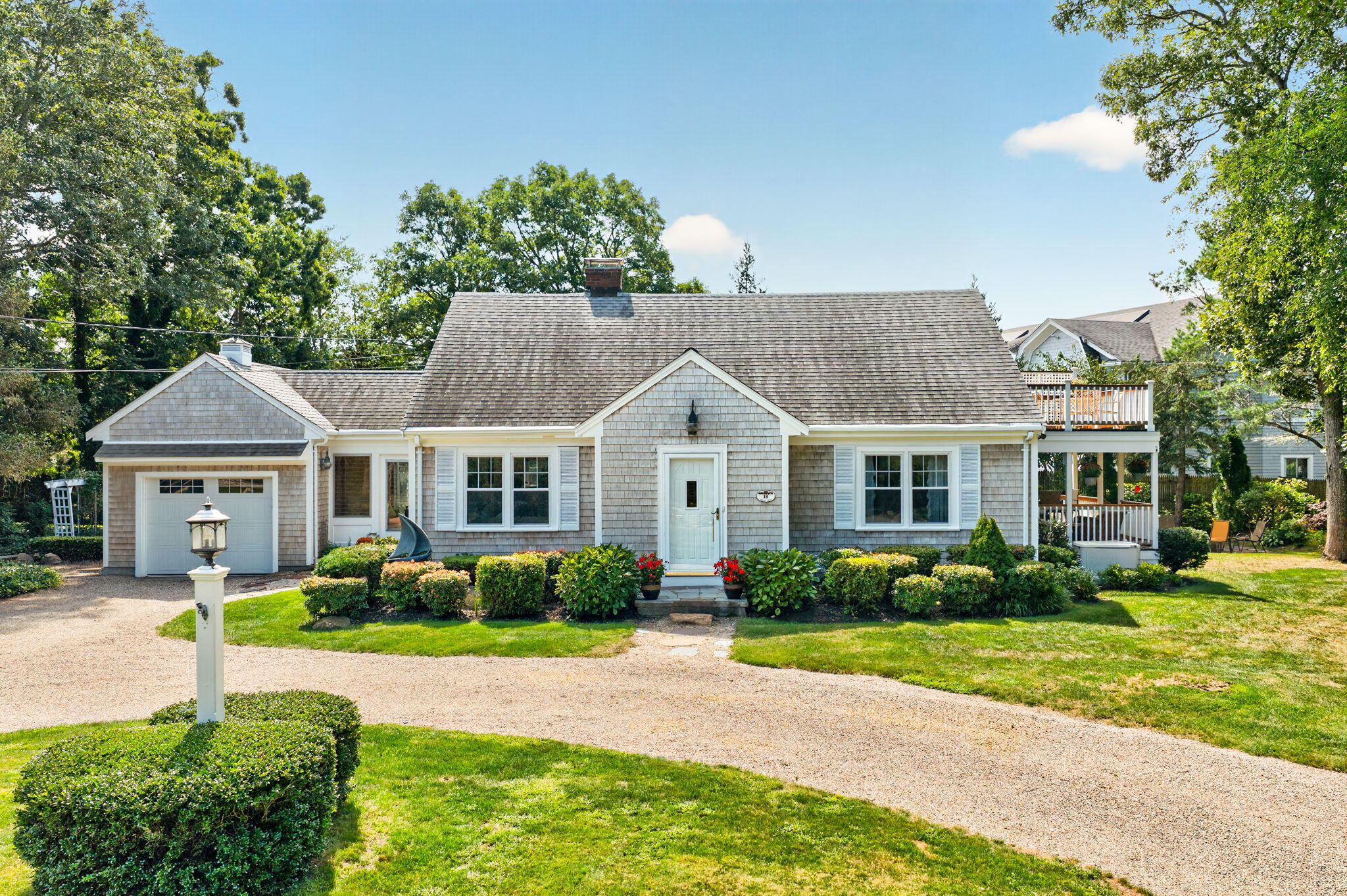 16 Jetty Lane Falmouth MA 02540