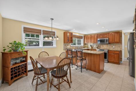 16 Jetty Lane Falmouth MA 02540