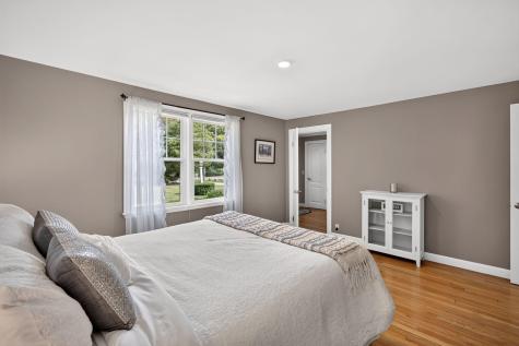 16 Jetty Lane Falmouth MA 02540