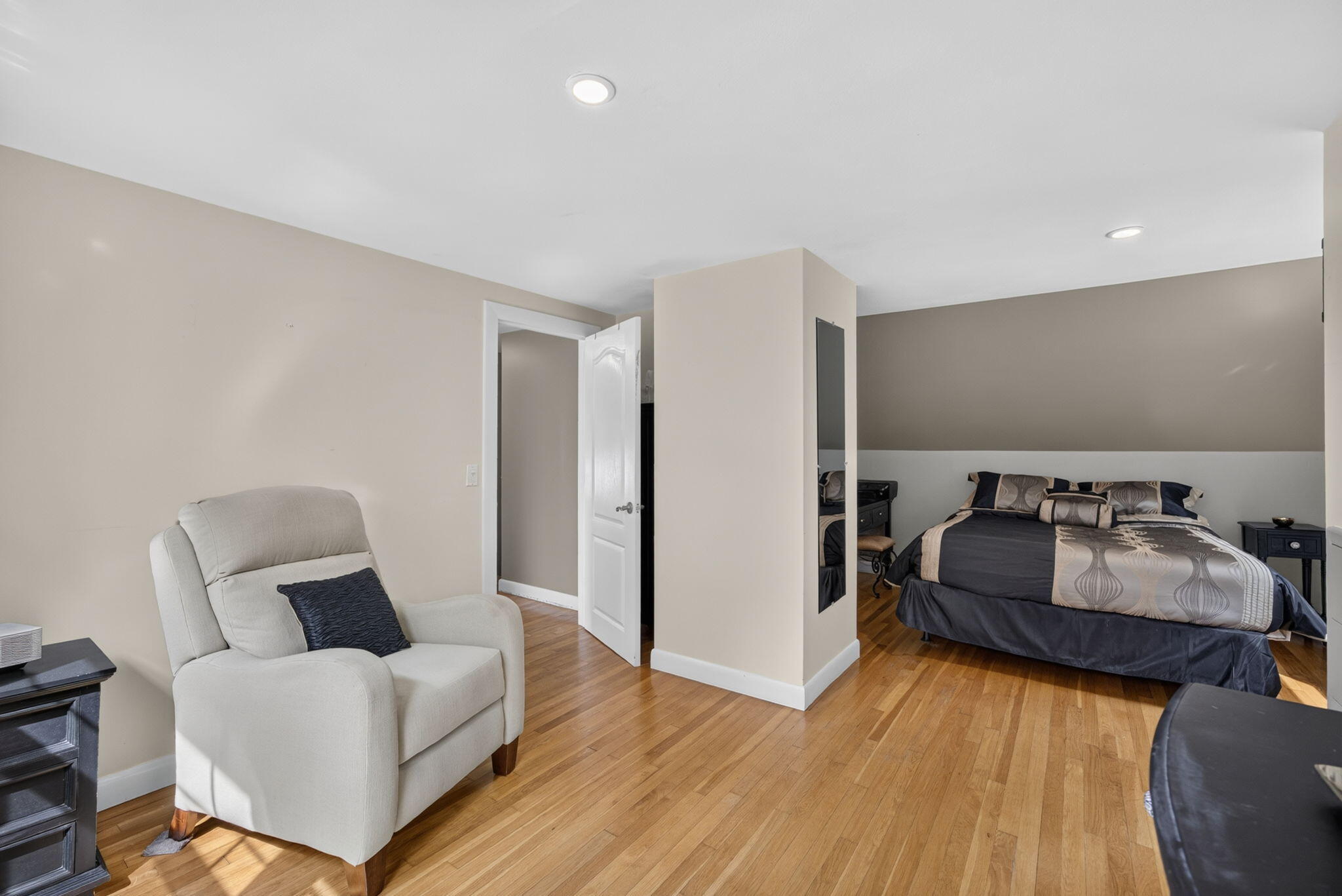16 Jetty Lane Falmouth MA 02540